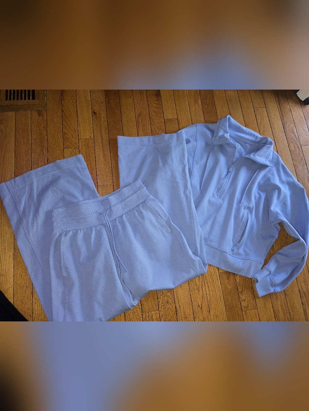 Light Blue Old Navy Athletic Small /medium Wide Leg Pants Half Zip